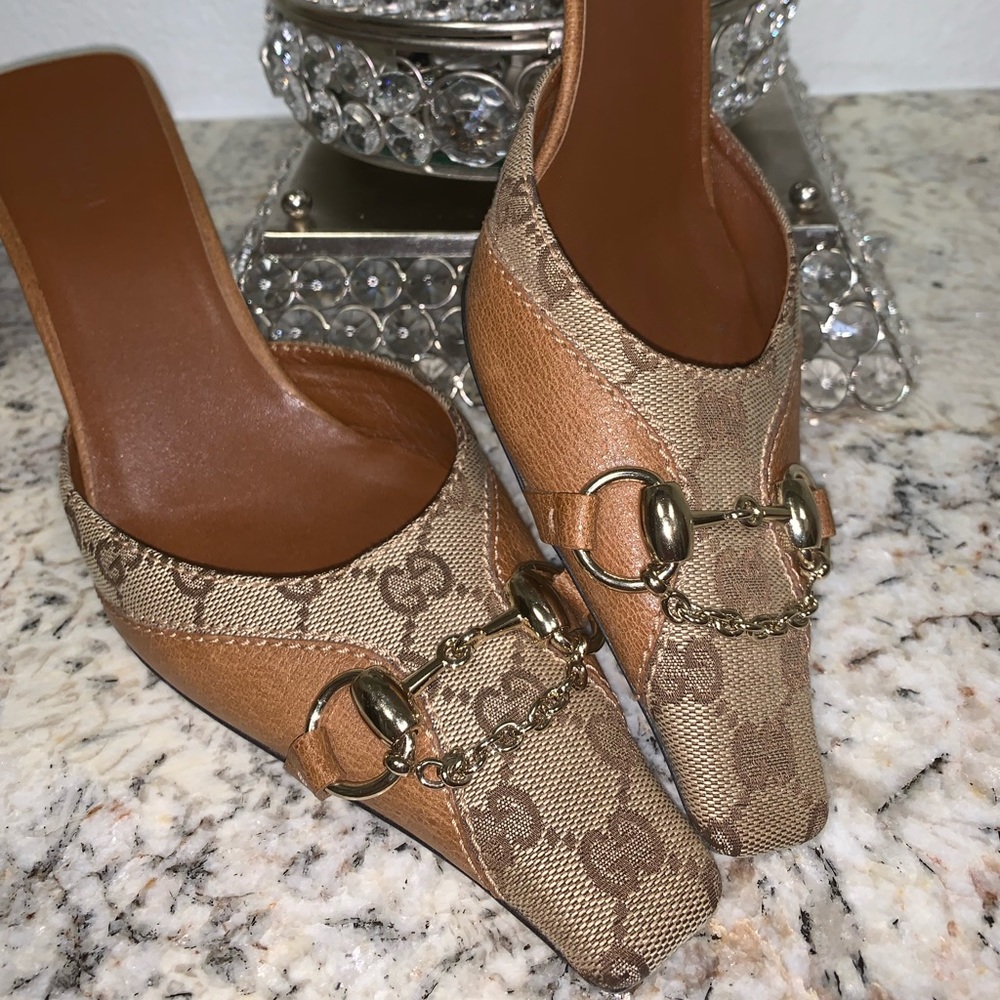 COPY - Gucci slip on heel